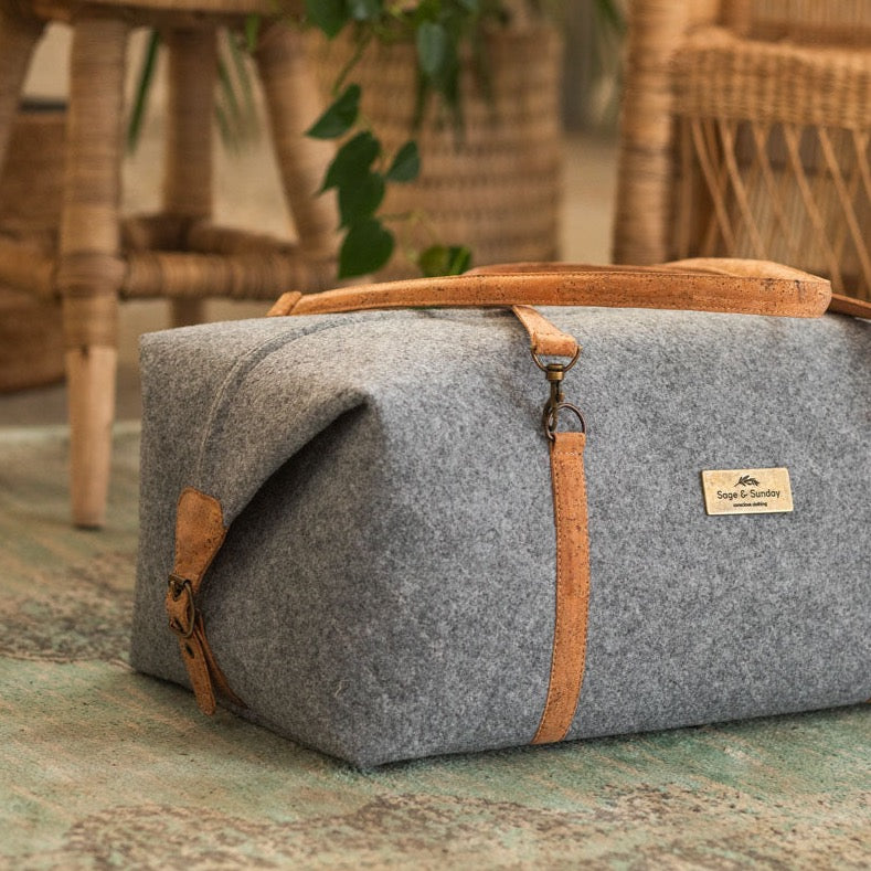Ceres Recycled Felt & Cork Leather Travel Bag