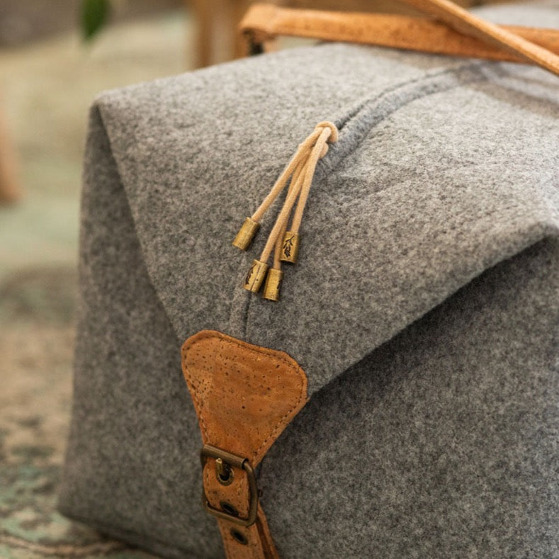 Ceres Recycled Felt & Cork Leather Travel Bag